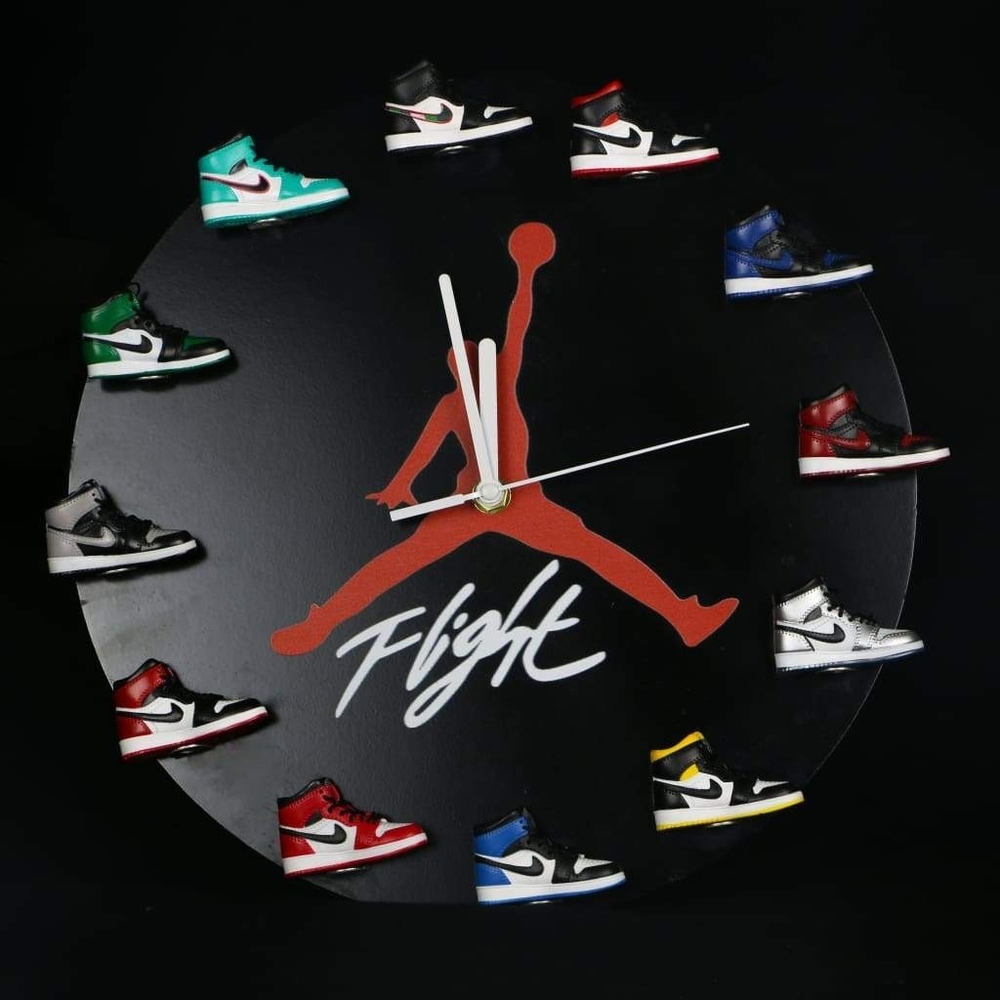 Meet your Posher, SneakerzIISportsCardz